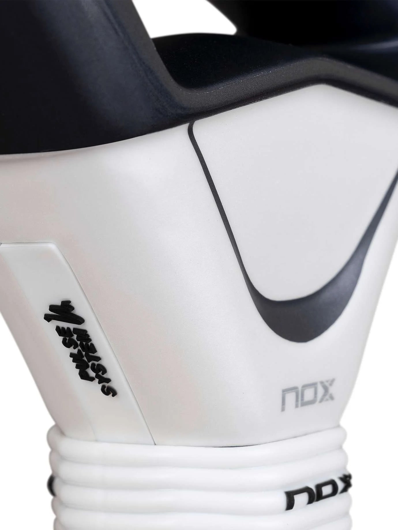 Nox AT10 Genius 12K Xtreme Lite Tapia 2026