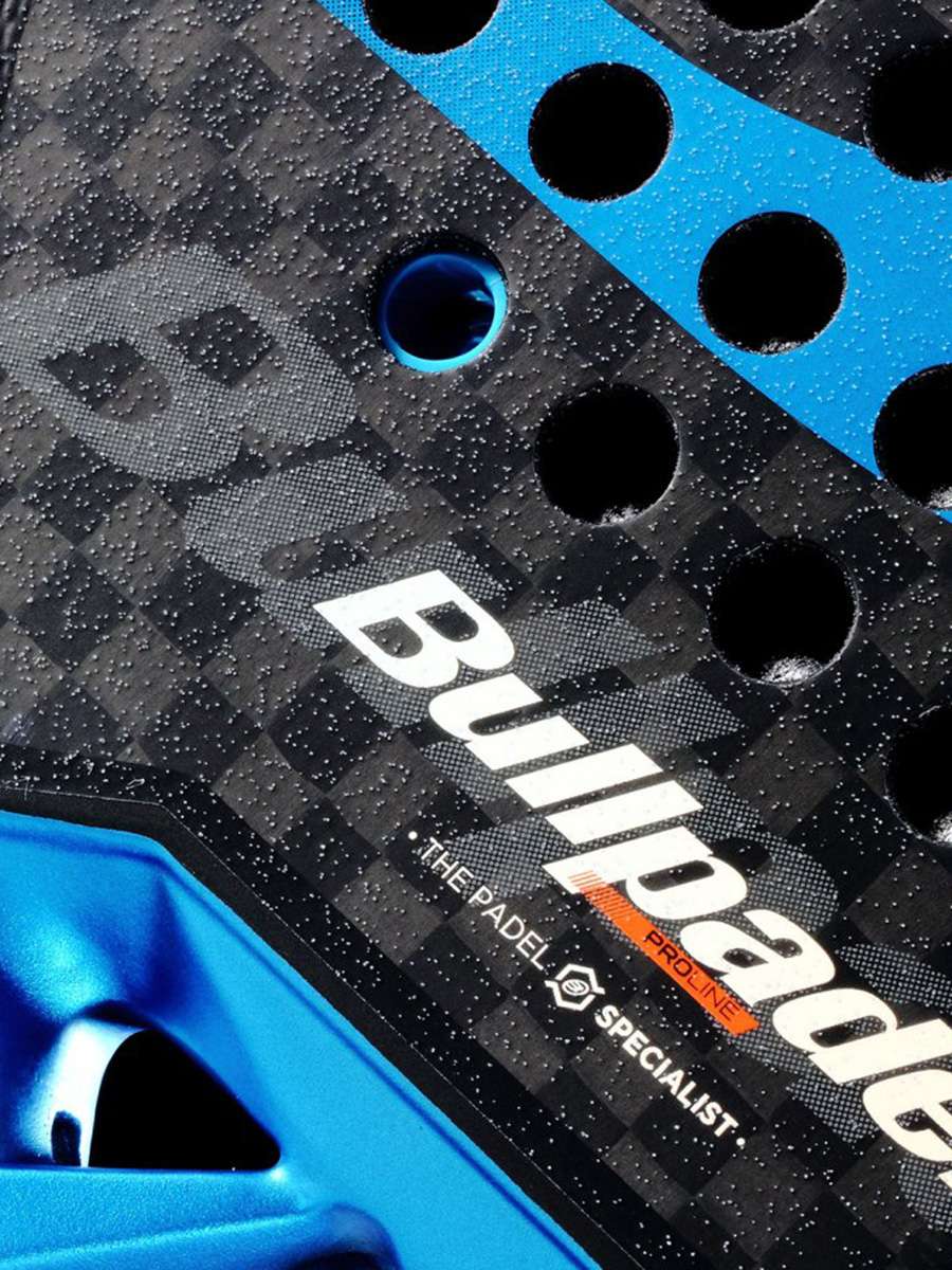 Bullpadel Vertex 05 Hybrid 2026