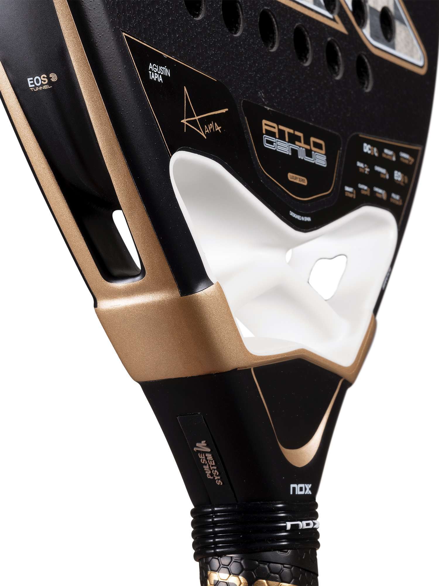 Nox AT10 Genius 18K Agustin Tapia 2026